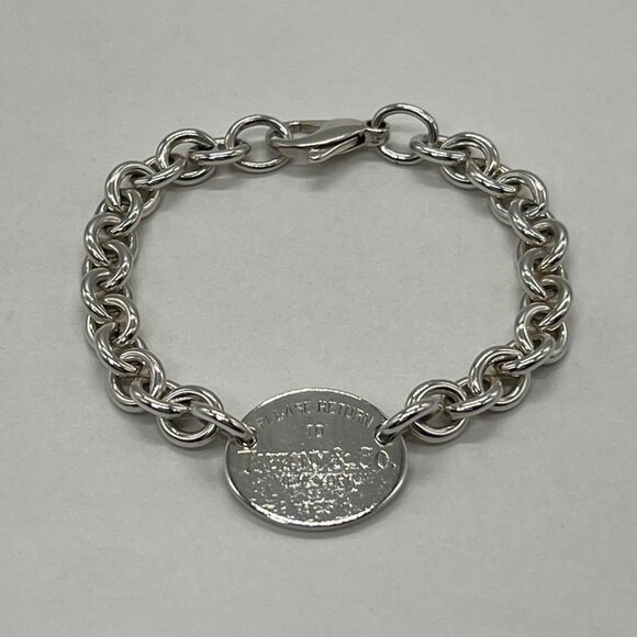 Tiffany & Co. Return to Oval Tag Bracelet
